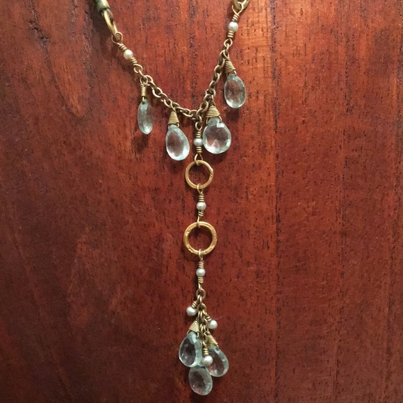 Gold and Black Pendant Necklace with Elegant Design - Picture 7 of 7